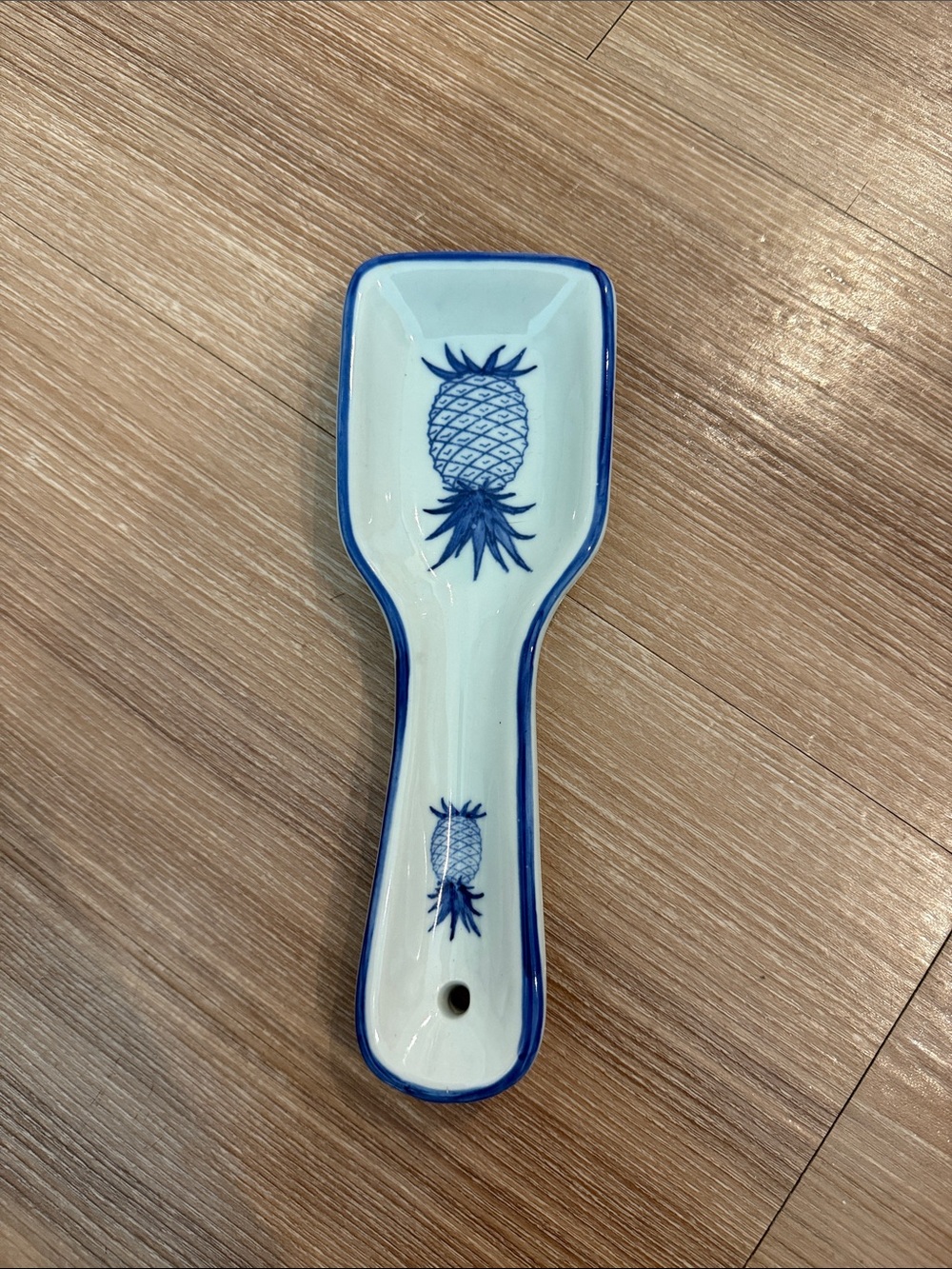 Blue Pineapple Ceramic Spoon Rest - White and Blue